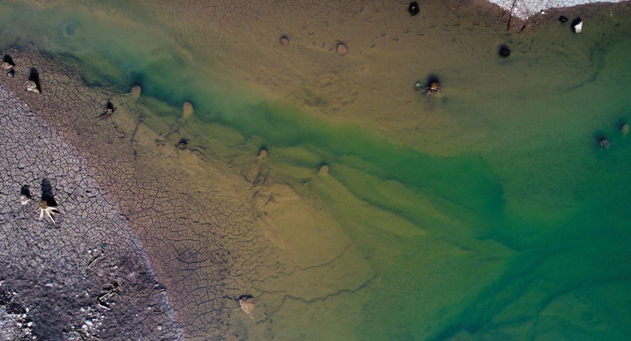 Understanding Local Sediment Transport: Lessons from the Vishwamitri River Erosion